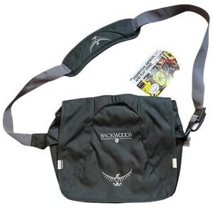 NEW OSPREY Black Backwoods Messenger Flap Small Courier Crossbody Shoulder Bag